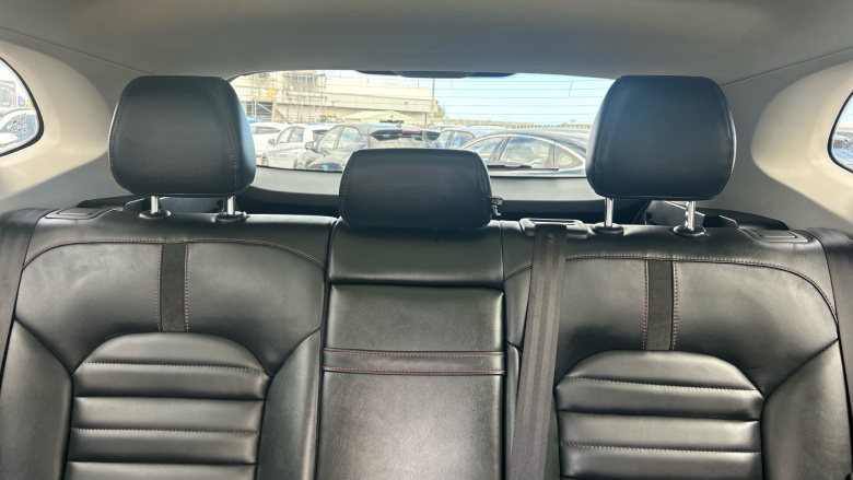 MG Hs 1.5 T-GDI PHEV Exclusive 5dr Auto Hatchback